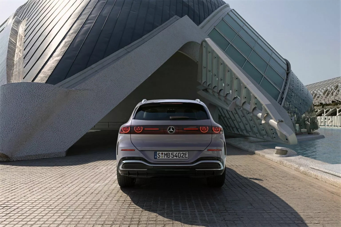 Mercedes-Benz GLC - Ảnh 4.