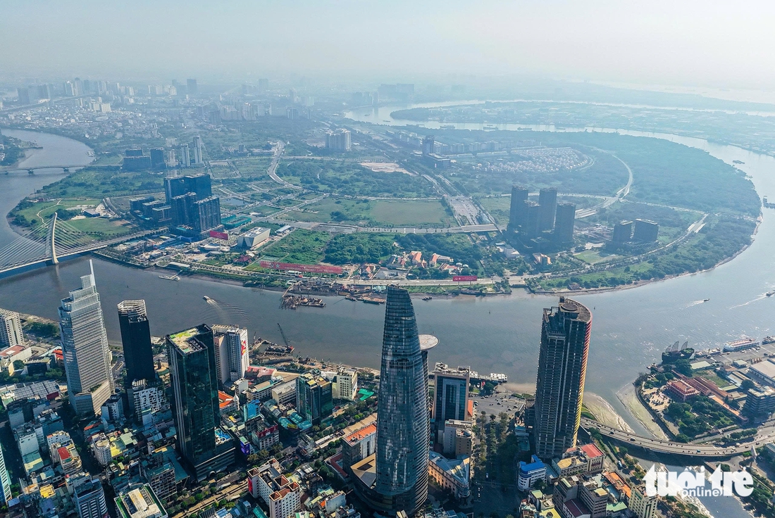 Năm mới, ngắm diện mạo hiện đại của khu đô thị mới Thủ Thiêm sau 30 năm quy hoạch - Ảnh 1.