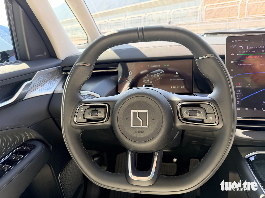 MPV điện Zeekr 009 Grand sắp về Việt Nam, chạy Hà Nội - Huế không cần sạc - Ảnh 18.