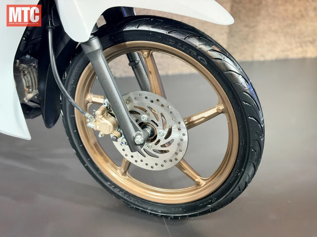 Honda Wave 110 2026 ra mắt: Là thế hệ mới, phanh CBS, cốp đủ để mũ bảo hiểm, giá quy đổi từ 33 triệu - Ảnh 4.