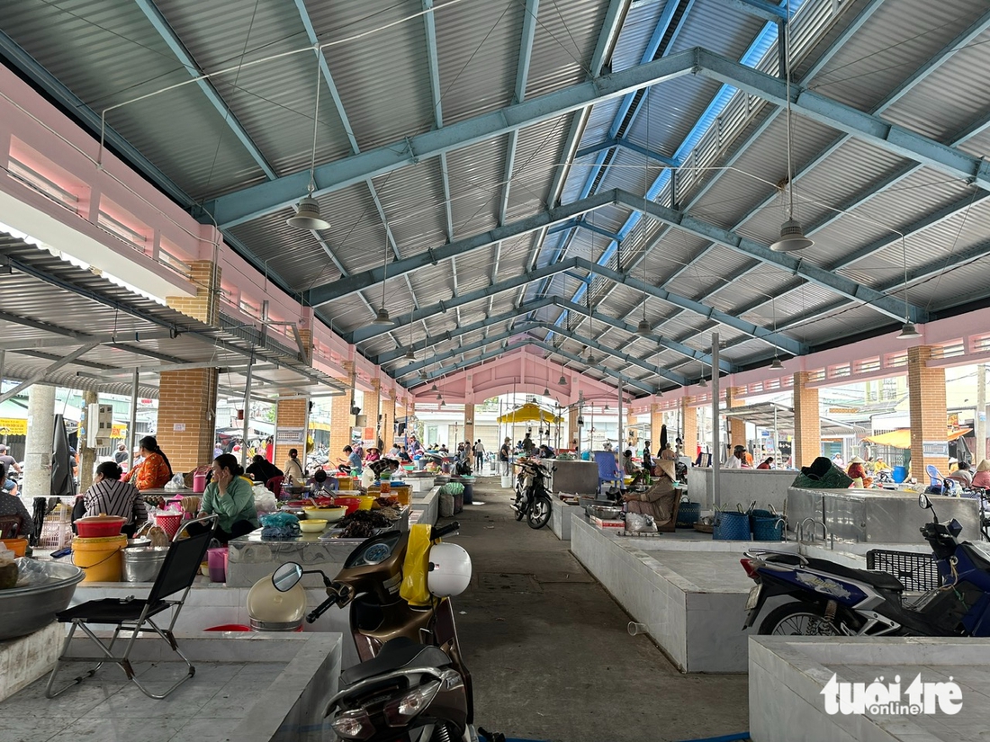 CHỢ MỚI - Ảnh 2.