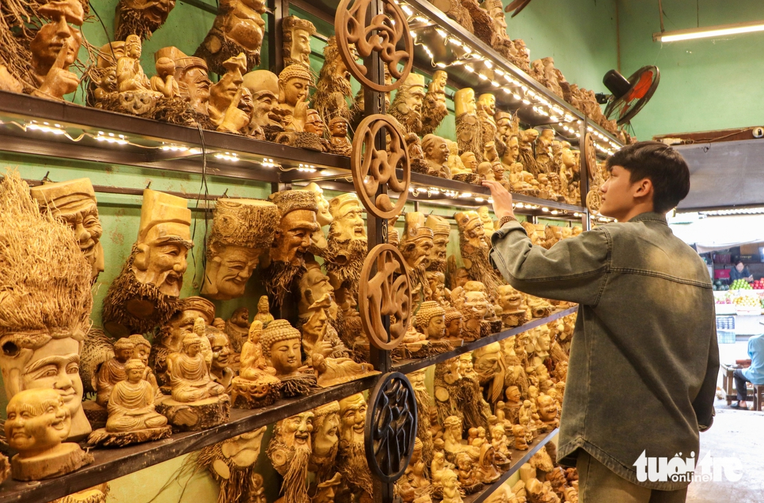 Đến Hội An xem nghệ nhân làm gốc tre biết cười - Ảnh 4.