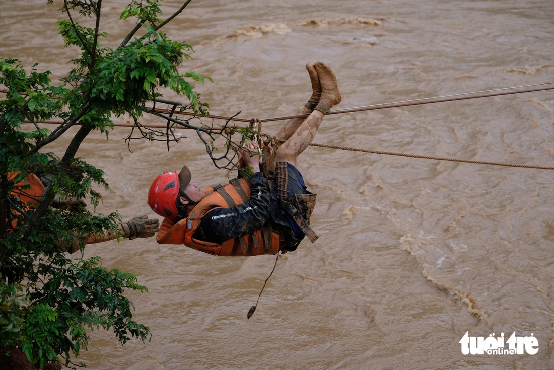 chiến sĩ công an - Ảnh 5.