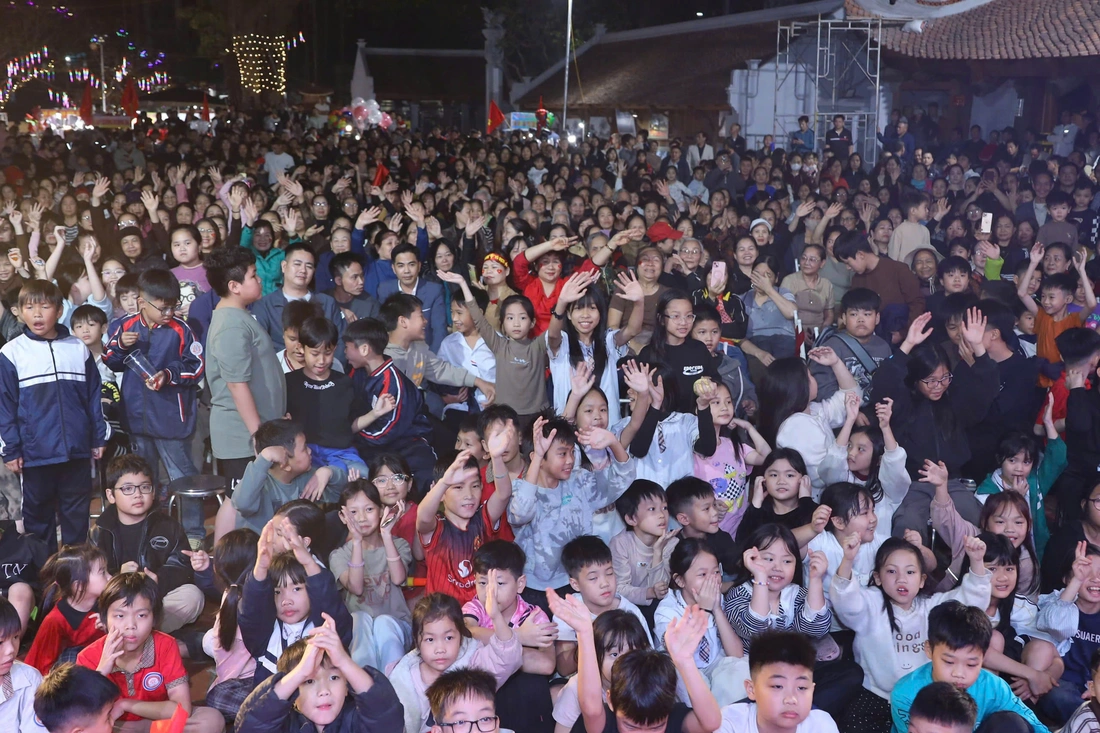 Đình Bắc - Ảnh 4.