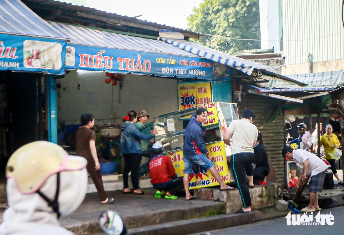 vỉa hè - Ảnh 2.