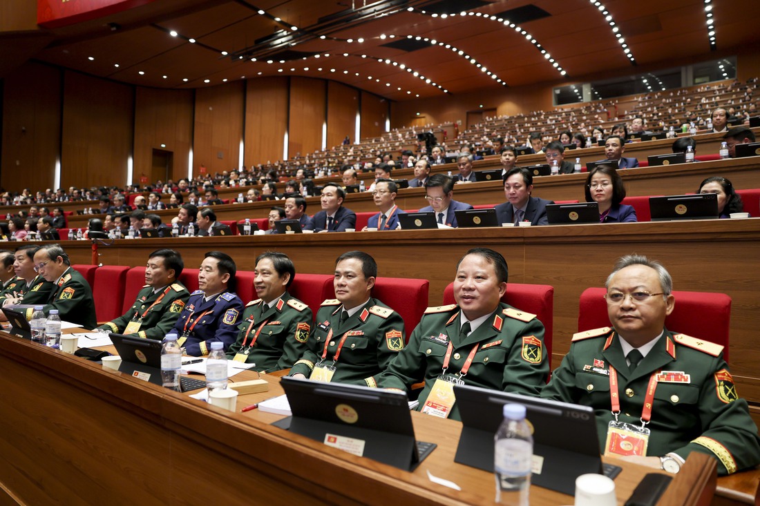 Toàn cảnh phiên thảo luận sôi nổi, hiệu quả về các văn kiện Đại hội XIV của Đảng - Ảnh 18.