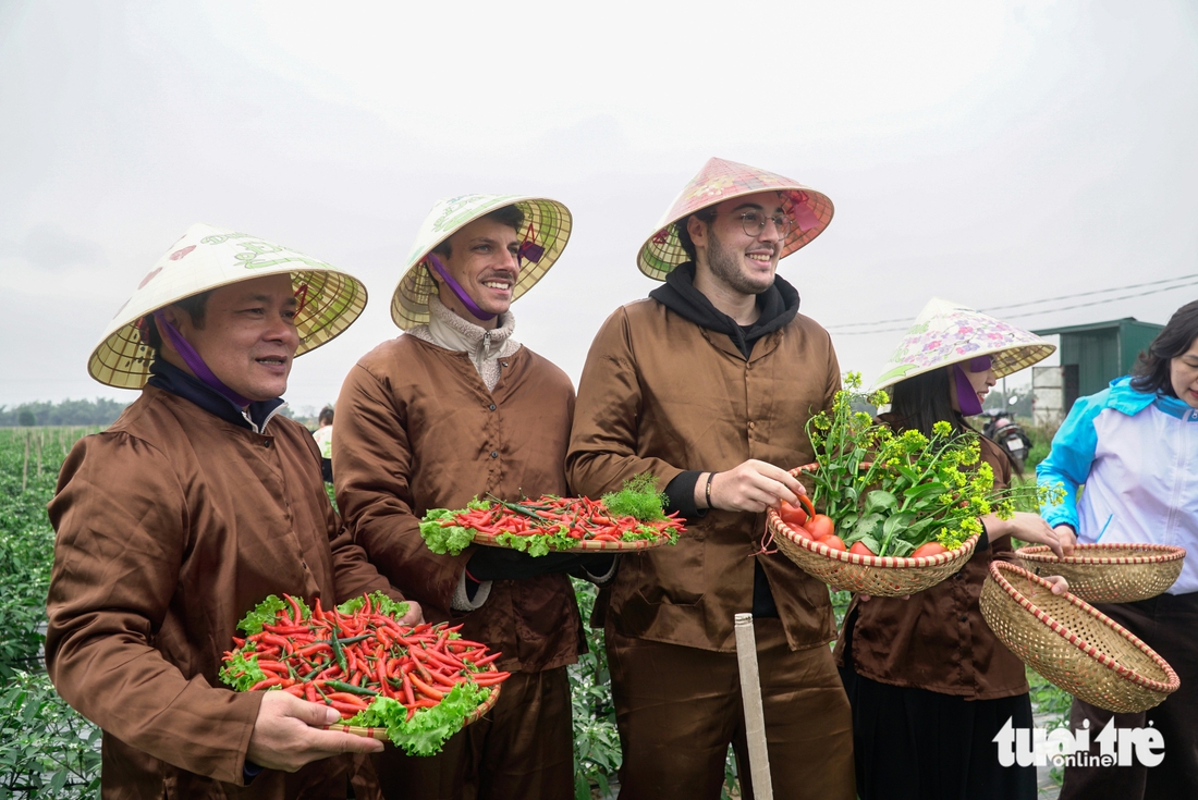 Đa Phúc đưa ‘bãi chăn trâu’ thành điểm cắm trại bên sông Cà Lồ - Ảnh 5. cắm trại - Ảnh 5.