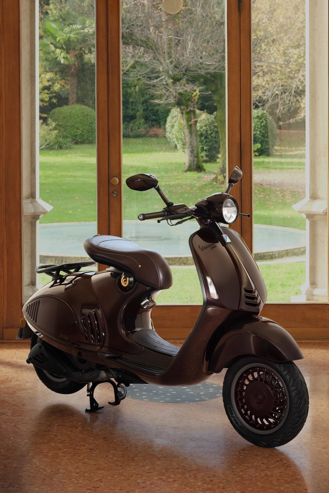 Vespa 946 Horse ra mắt đón năm Ngựa, về Việt Nam giá dễ gần 500 triệu đồng - Ảnh 8.
