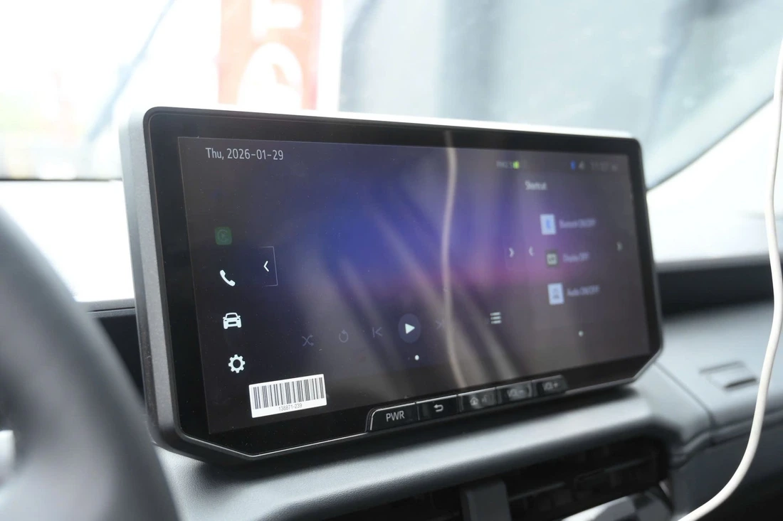 Chi tiết Toyota Hilux 2026 ra mắt Việt Nam: Giá từ 632 triệu, nội thất gợi nhớ Prado, có ADAS - Ảnh 11.