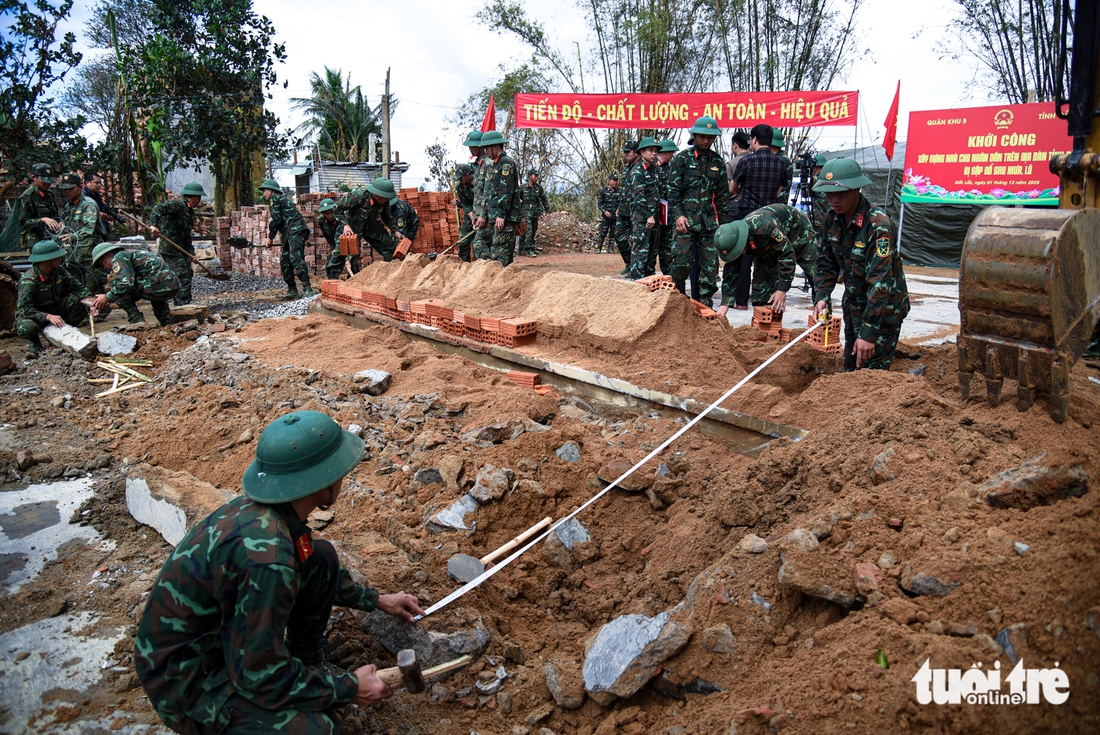 Chiến dịch Quang Trung mang niềm vui trong những ngôi nhà mới đầu năm - Ảnh 5. vùng lũ - Ảnh 5.