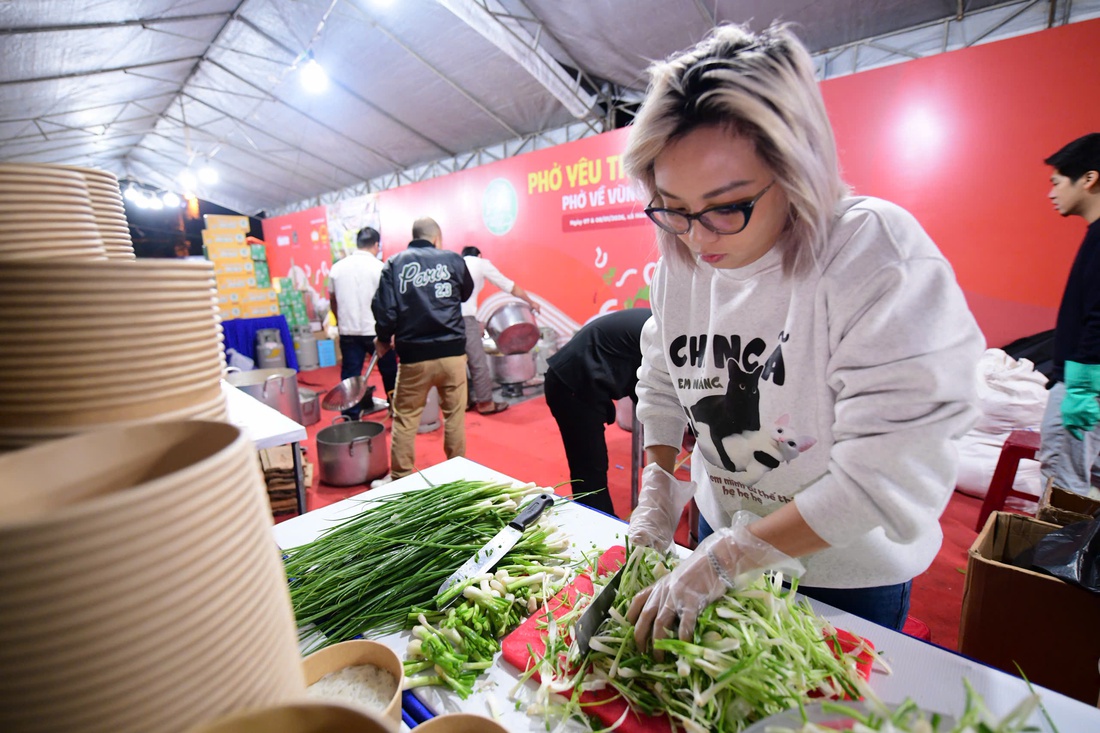 Phở yêu thương - Ảnh 11.