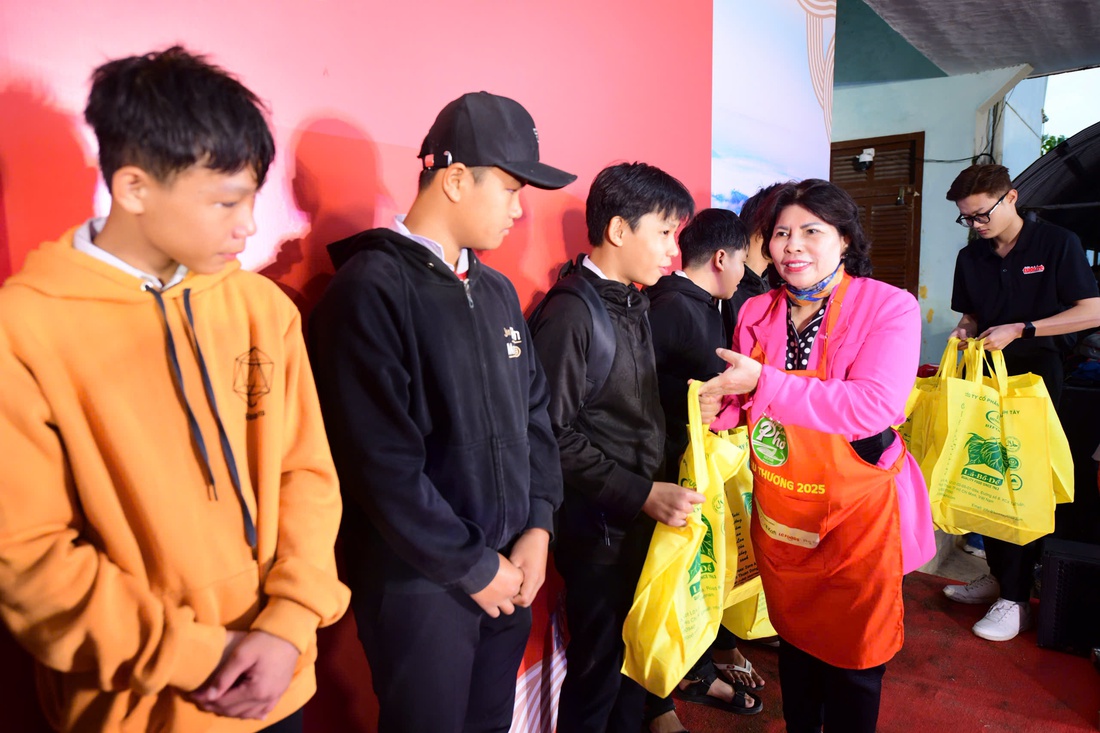 Hòa Thịnh - Ảnh 13.