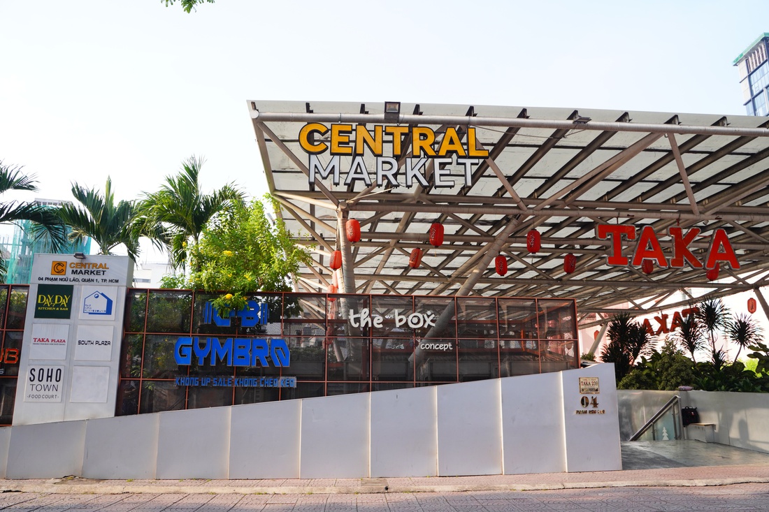 Hình ảnh tại sân khấu Sen Hồng sắp được trưng dụng làm bãi xe metro - Ảnh 9.