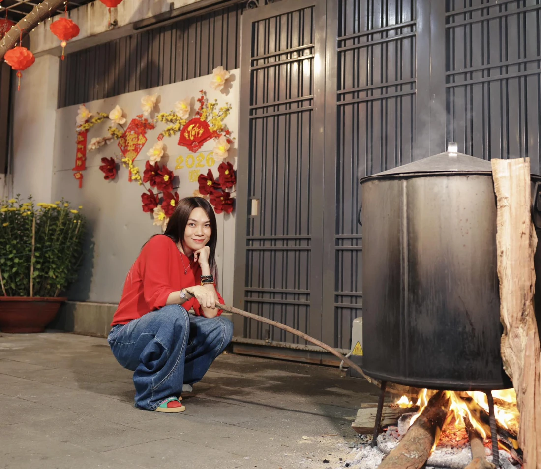 Mỹ Tâm, Thanh Thủy cùng nhiều người nổi tiếng gói bánh, làm từ thiện dịp Tết - Ảnh 2. Mỹ Tâm - Ảnh 2.