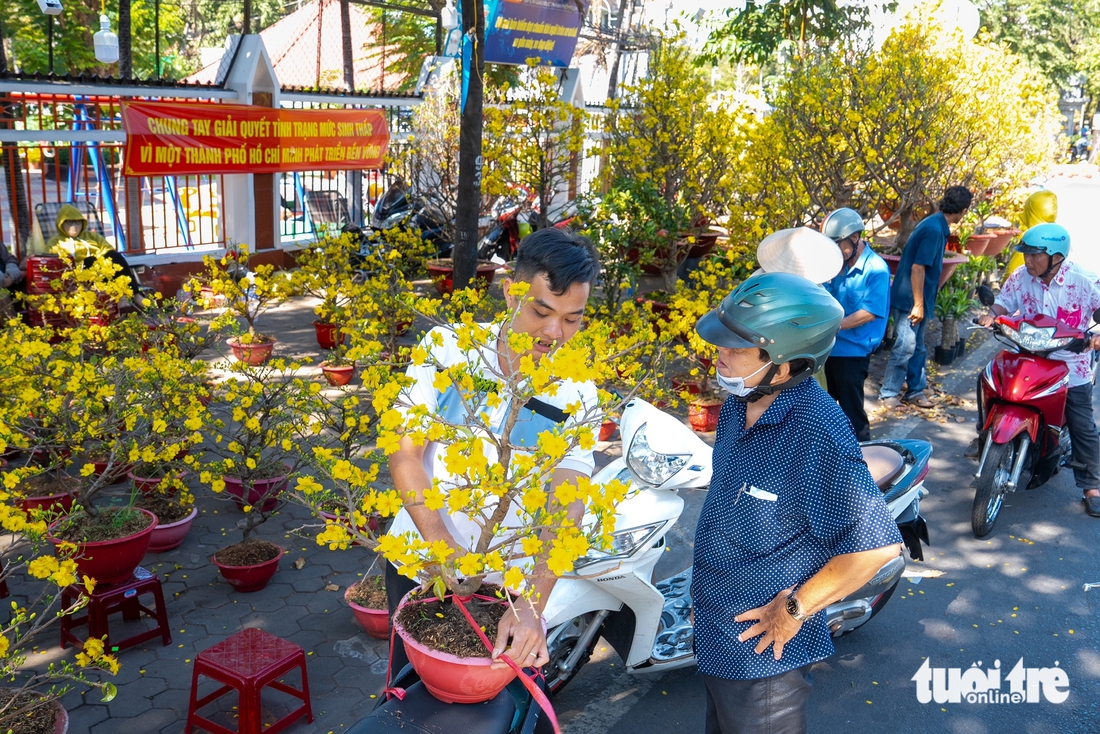 chợ hoa - Ảnh 4.