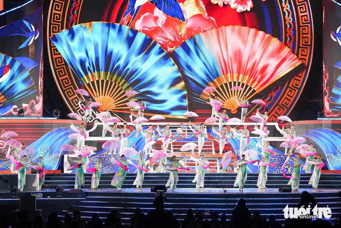 giao thừa - Ảnh 22.