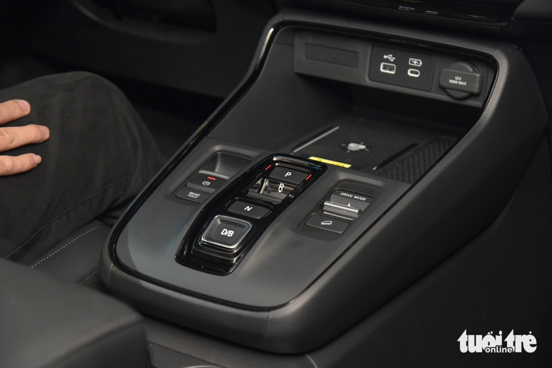 Honda CR-V - Ảnh 6.