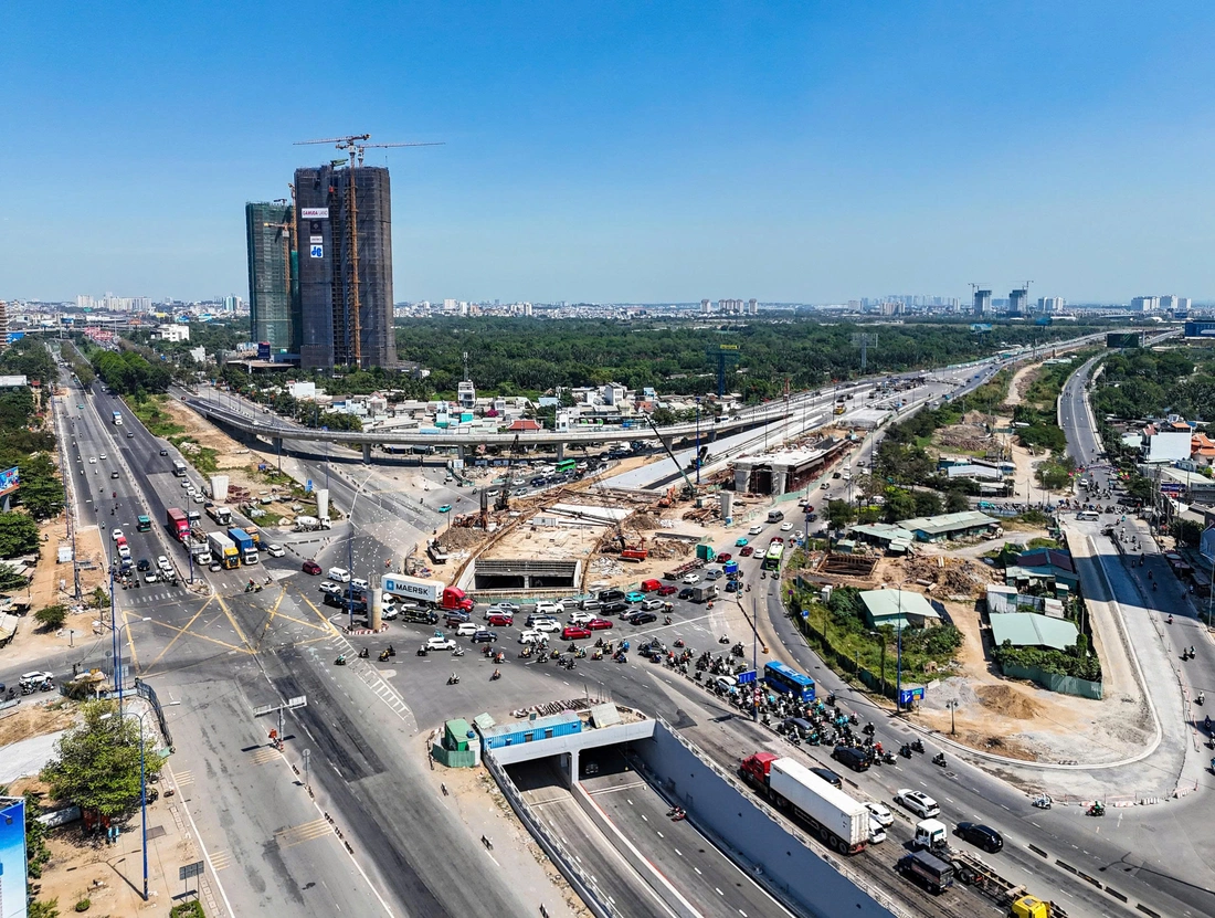 cao tốc - Ảnh 2.