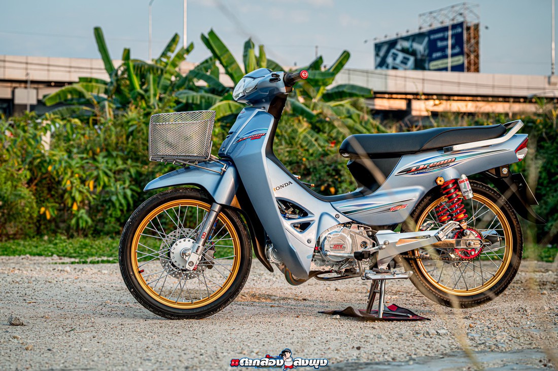 Honda Dream - Ảnh 26.