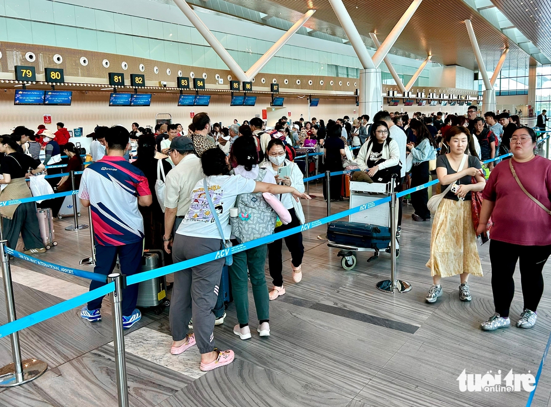 TÂN SƠN NHẤT - Ảnh 2.