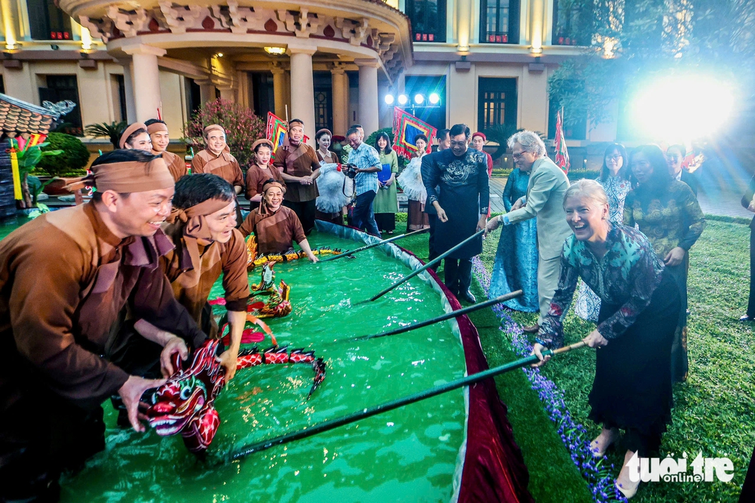 Phu nhân Tổng Bí thư Tô Lâm - Ảnh 15.