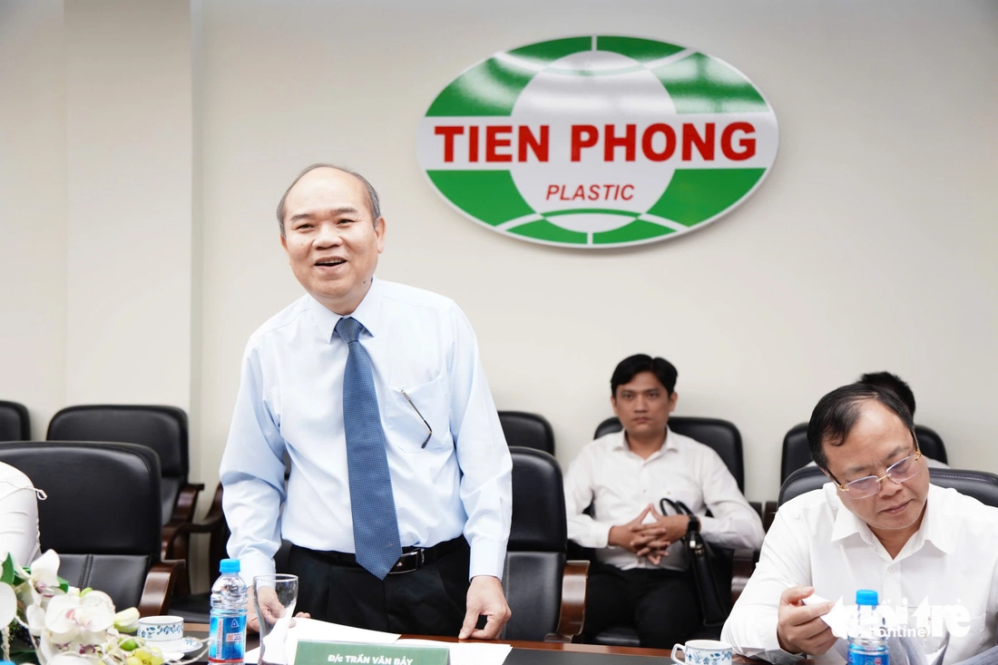 Phó chủ tịch UBND TP.HCM Trần Văn Bảy: Doanh nghiệp cần tiên phong sản xuất xanh, bền vững - Ảnh 3.