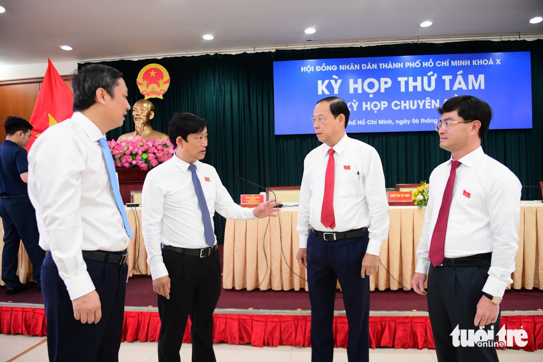 HĐND TP.HCM họp kỳ cuối nhiệm kỳ, mở rộng các ‘cửa ngõ’ phát triển thành phố - Ảnh 4.