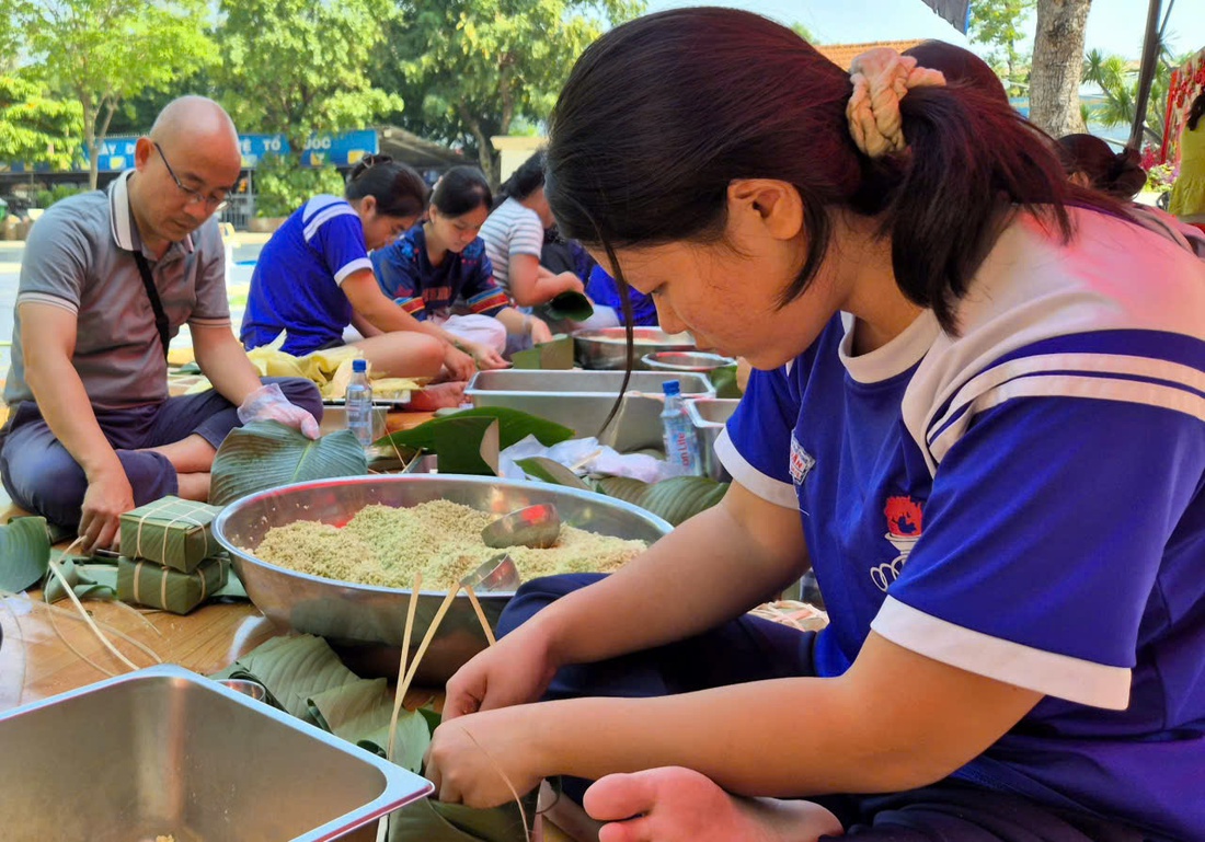 bánh chưng - Ảnh 3.