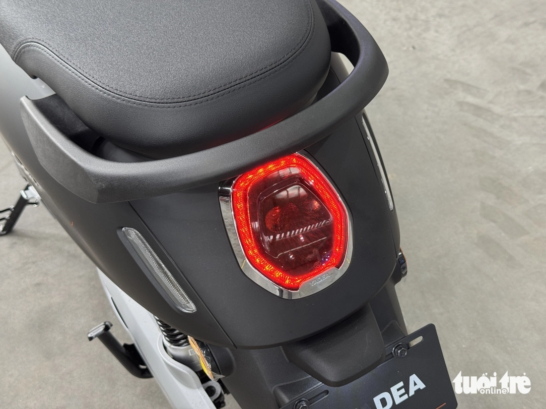 Yadea Osta - Ảnh 18.