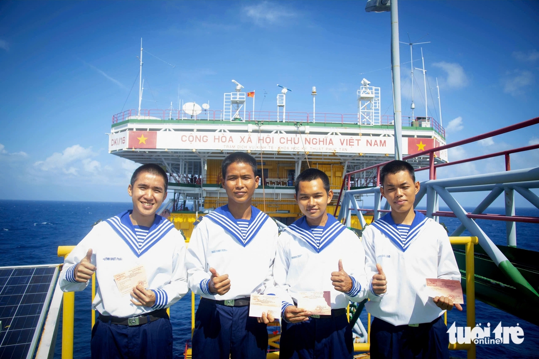 bầu cử - Ảnh 1.