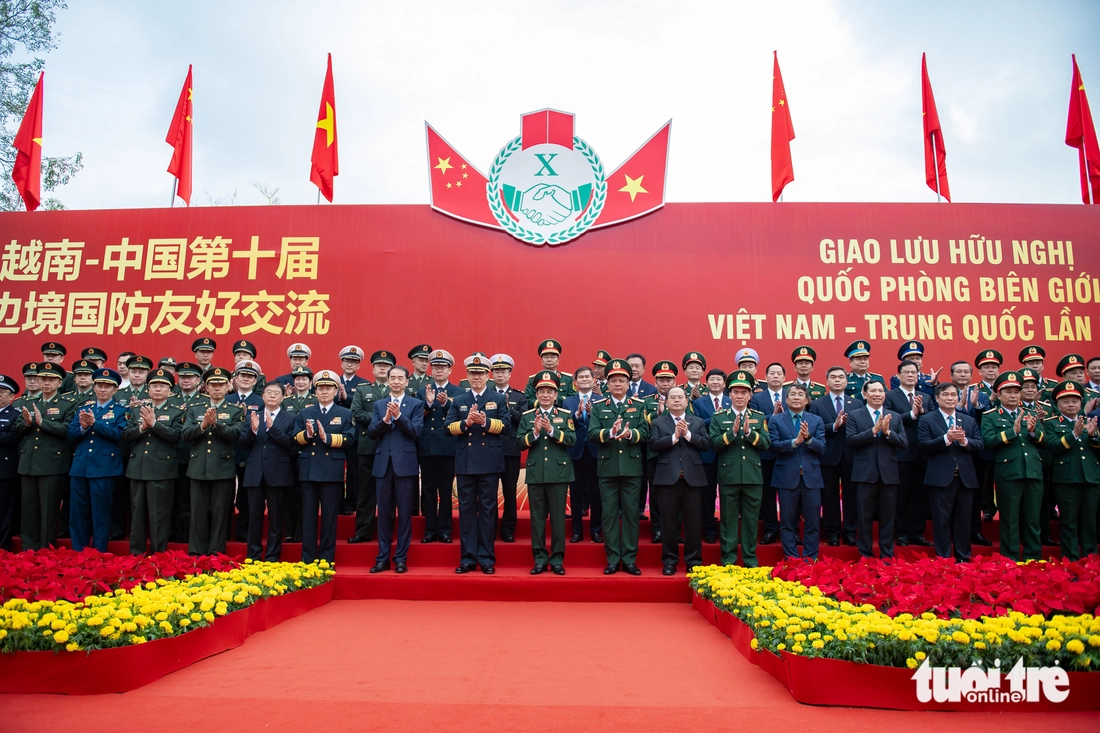 Đại tướng Phan Văn Giang chủ trì lễ đón Bộ trưởng Bộ Quốc phòng Trung Quốc Đổng Quân - Ảnh 7.