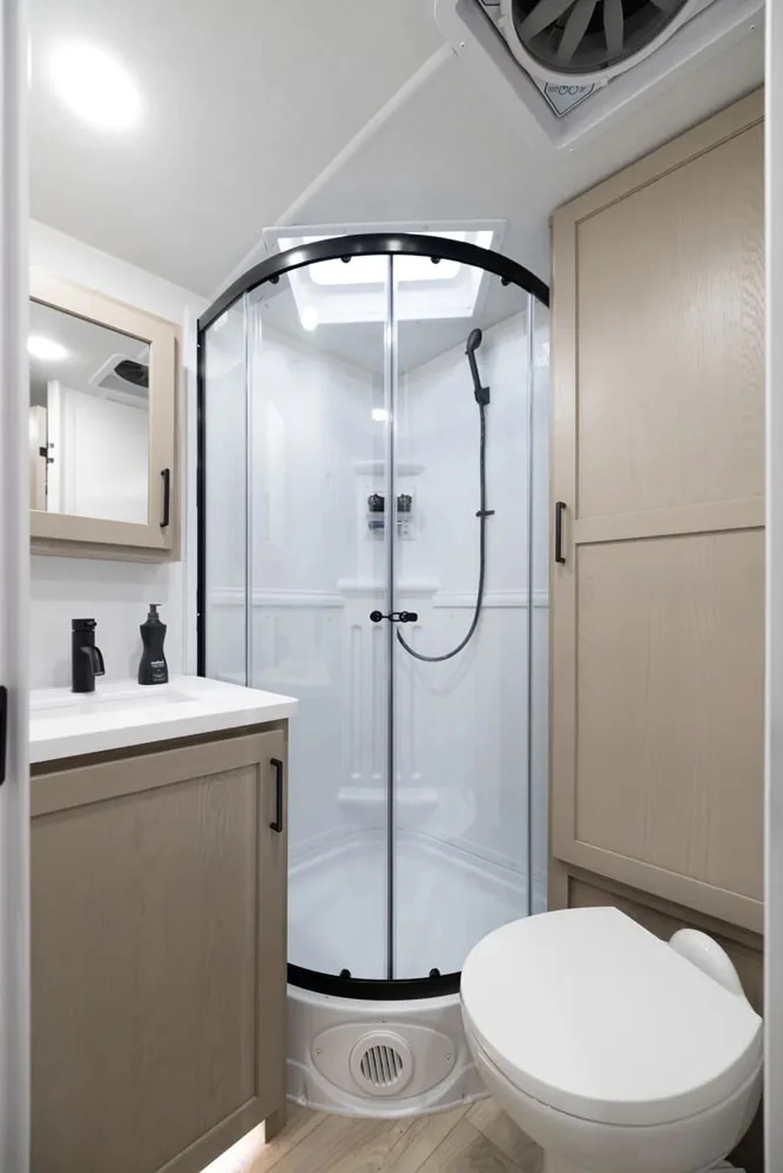 nhà di động - Ảnh 8.