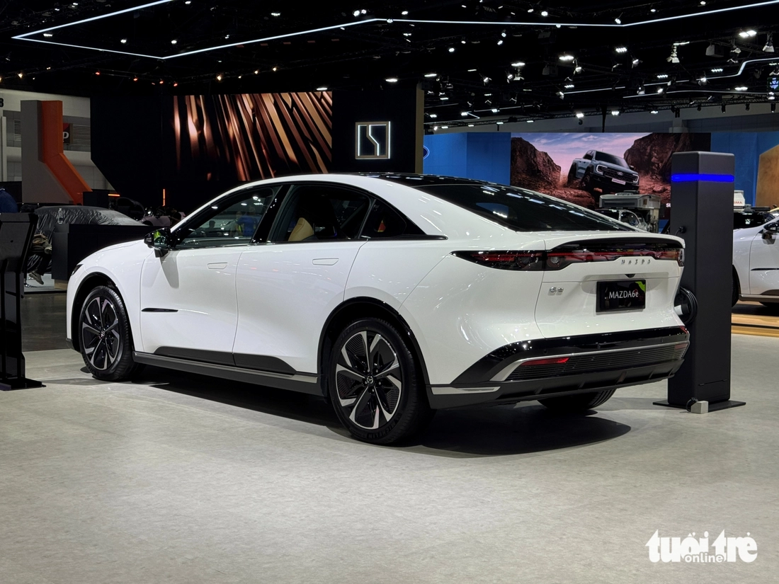 Mazda 6e - Ảnh 16.
