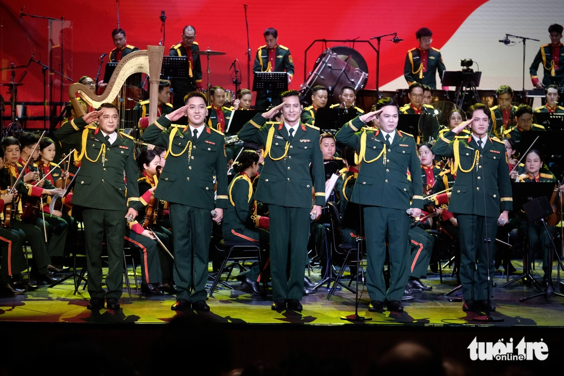 Dàn nhạc Giao hưởng Quân đội ra mắt hoành tráng - Ảnh 6.