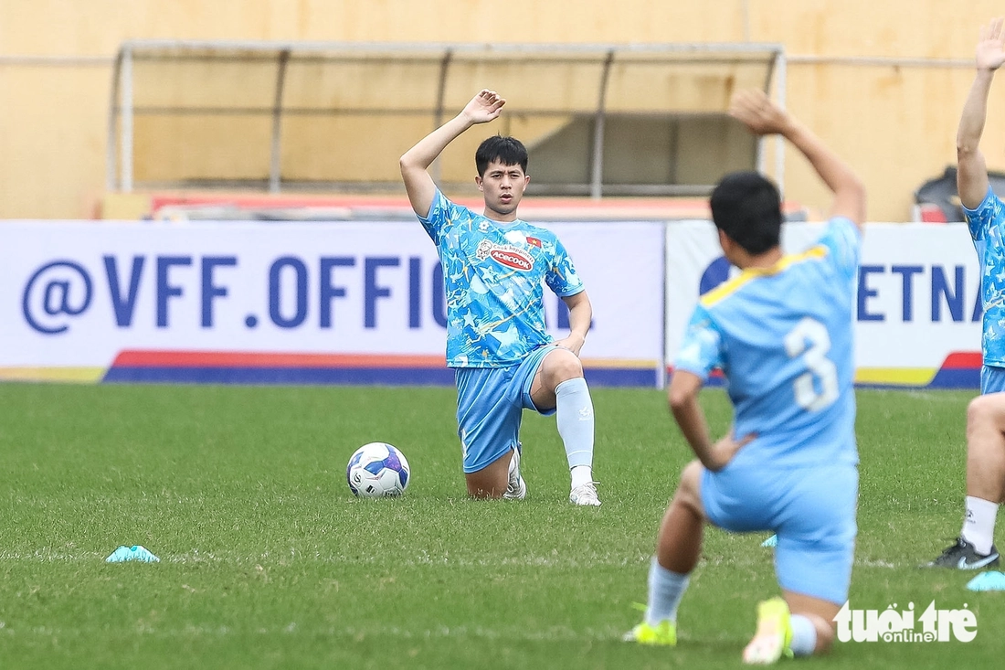 Tuyển Việt Nam tổng duyệt đội hình mạnh, sẵn sàng đấu Bangladesh - Ảnh 2.