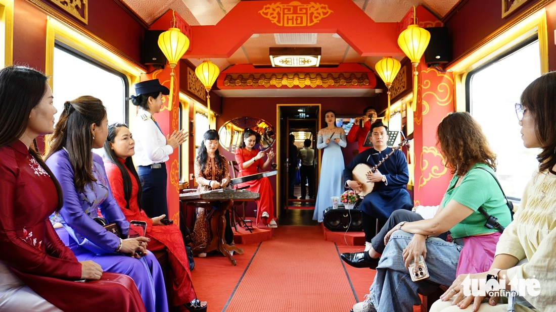 Diện mạo mới của đoàn tàu di sản nối Huế - Đà Nẵng có gì? - Ảnh 6.