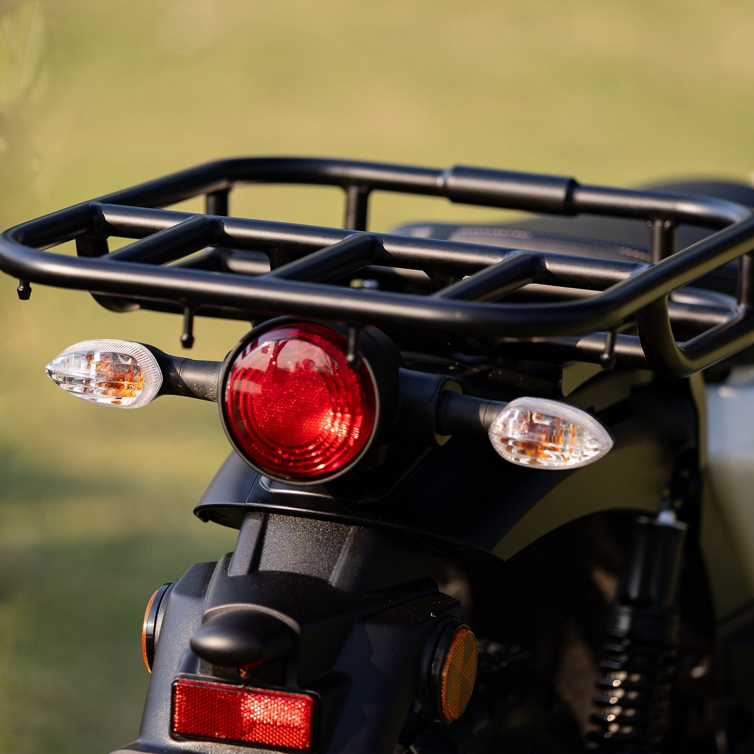 Yamaha PG-1 thêm bản đặc biệt, giới hạn 1.000 xe, thêm baga sau cho người thích thồ hàng - Ảnh 7.