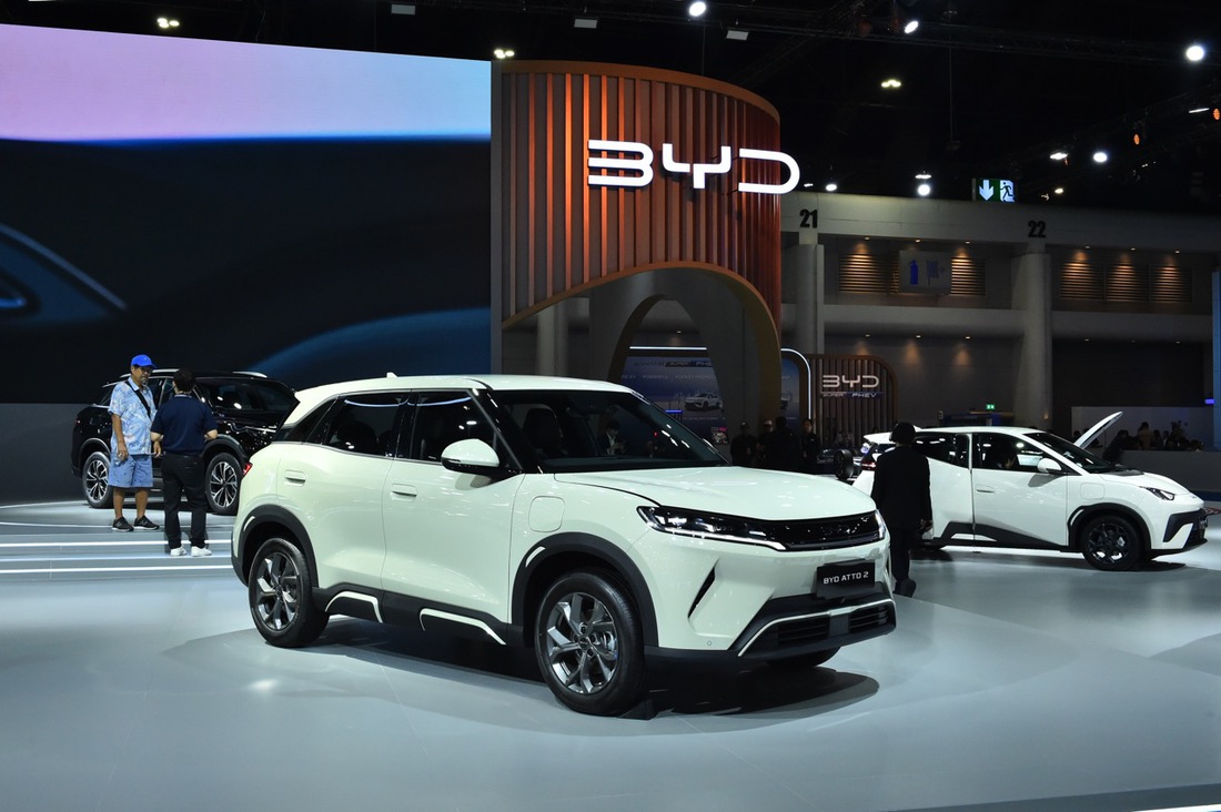 BYD tung 4 mẫu xe mới ở Đông Nam Á, trải từ xe điện đến hybrid đấu xe xăng - Ảnh 8.