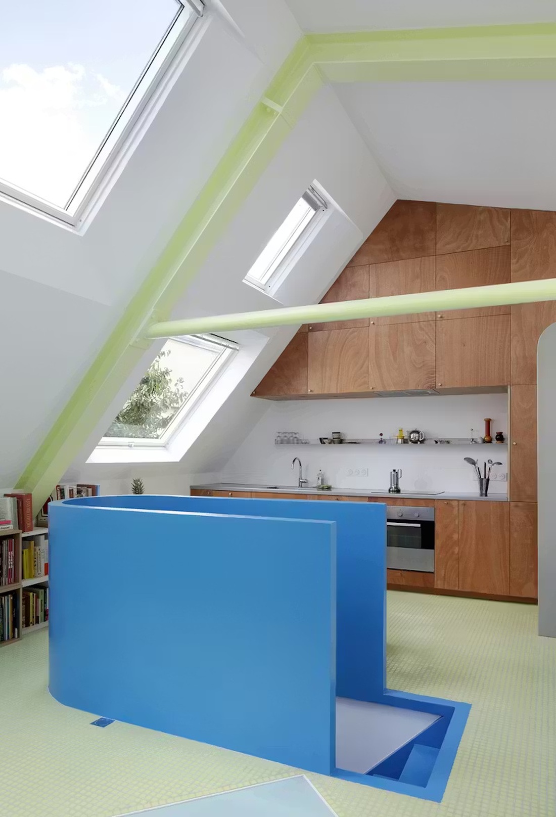 Mở rộng căn nhà phố nhỏ bằng cách xây thêm... mái nhà - Ảnh 6.