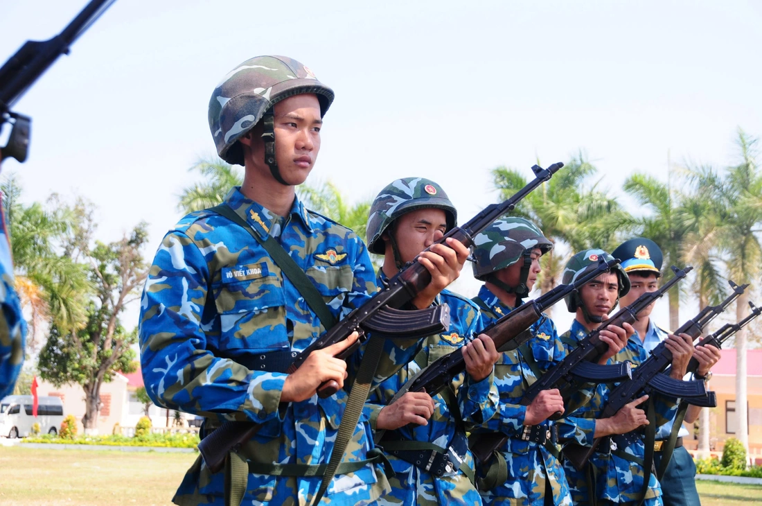 Quảng Ngãi - Ảnh 4.