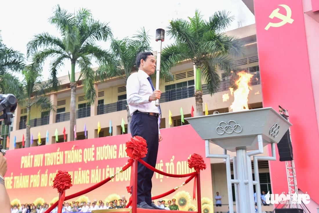 nhập ngũ - Ảnh 4.