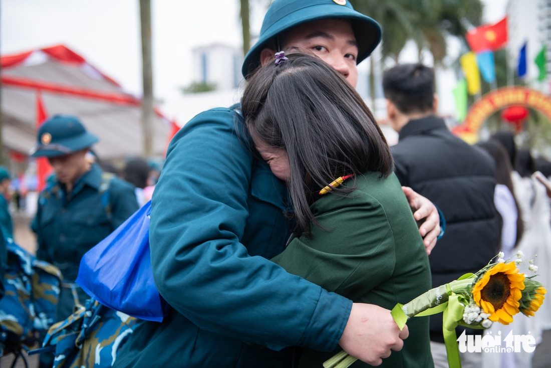 nhập ngũ - Ảnh 10.