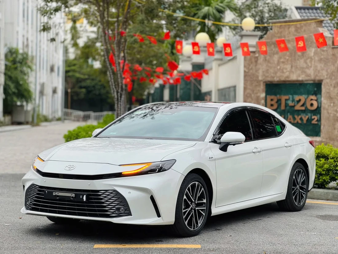 Loạt ô tô ở Việt Nam chạy 100km chưa hết 100.000 đồng tiền xăng, có mẫu 'ăn ít' hơn cả xe máy - Ảnh 3.