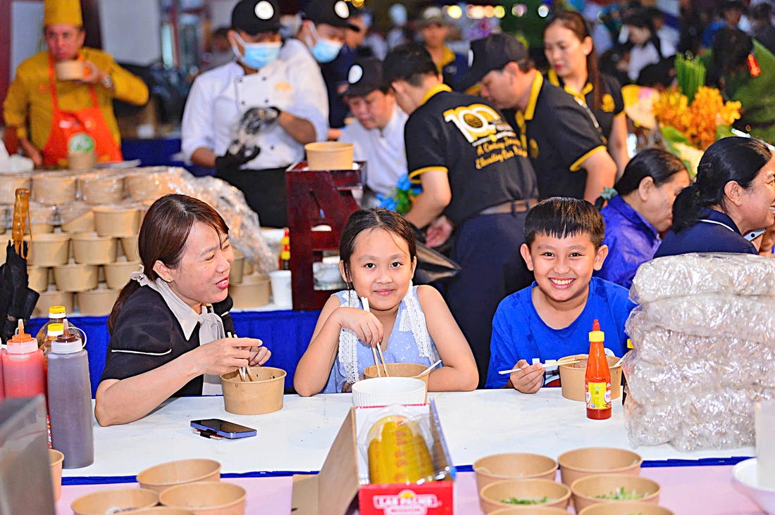 Đem phở ngon đến với Bàu Bàng - Ảnh 8.