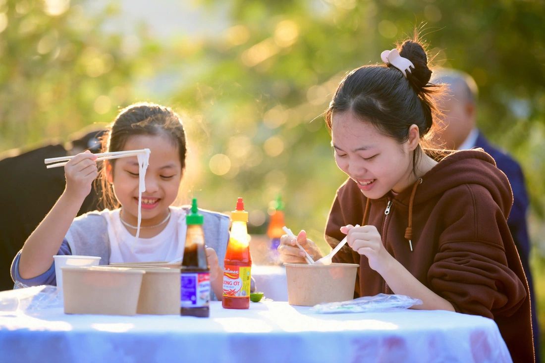 Phở yêu thương - Ảnh 10.