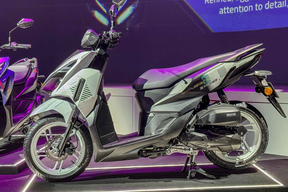 Honda Vario 125 2026 ra mắt bản 'đi bụi': Màu mới, ghi đông trần, đèn sáng hơn - Ảnh 10.