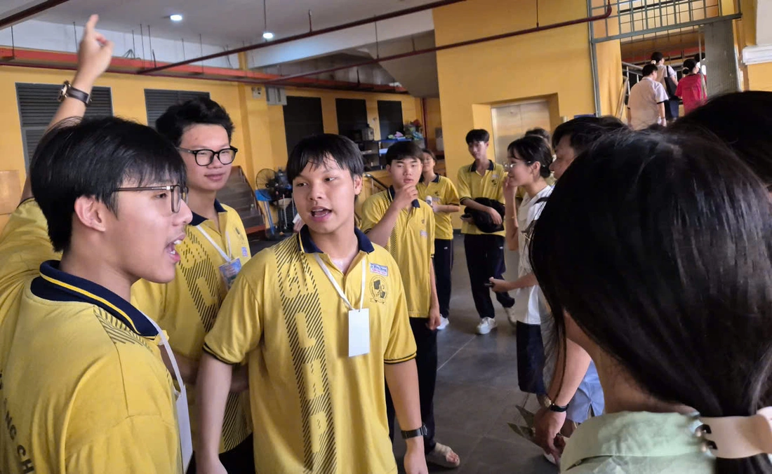 chuyên Lê Hồng Phong - Ảnh 4.