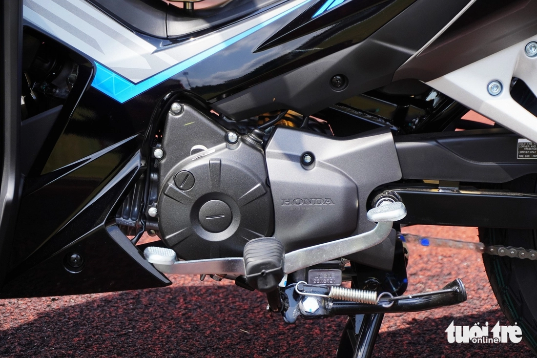 Honda Dash 125 về Việt Nam: Trông như Wave RSX nhưng giá cao hơn SH - Ảnh 9.