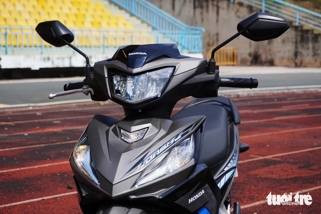Honda Dash 125 - Ảnh 11.