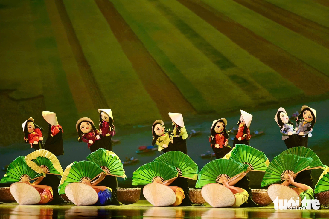 Nghệ thuật nối nhịp hữu nghị Việt Nam - Trung Quốc ở Bắc Kinh - Ảnh 6.